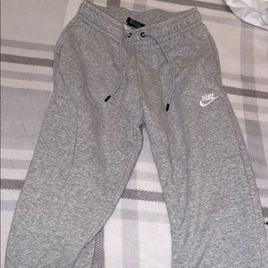 women’s sweatpants